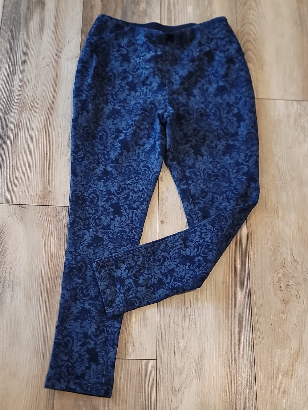 Chicos Zenergy Leggings